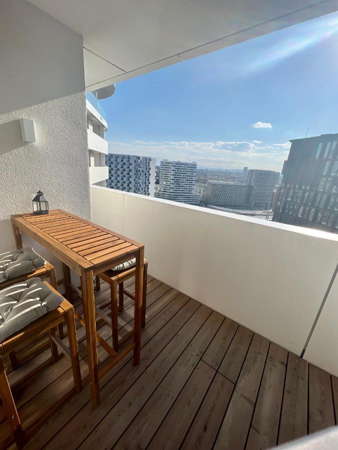 The View-16.13 Quartier Belvedere Vienna Luaran gambar